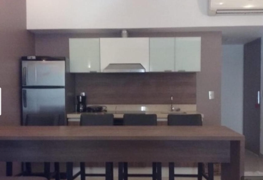 Condomínio Apto Pé na Areia