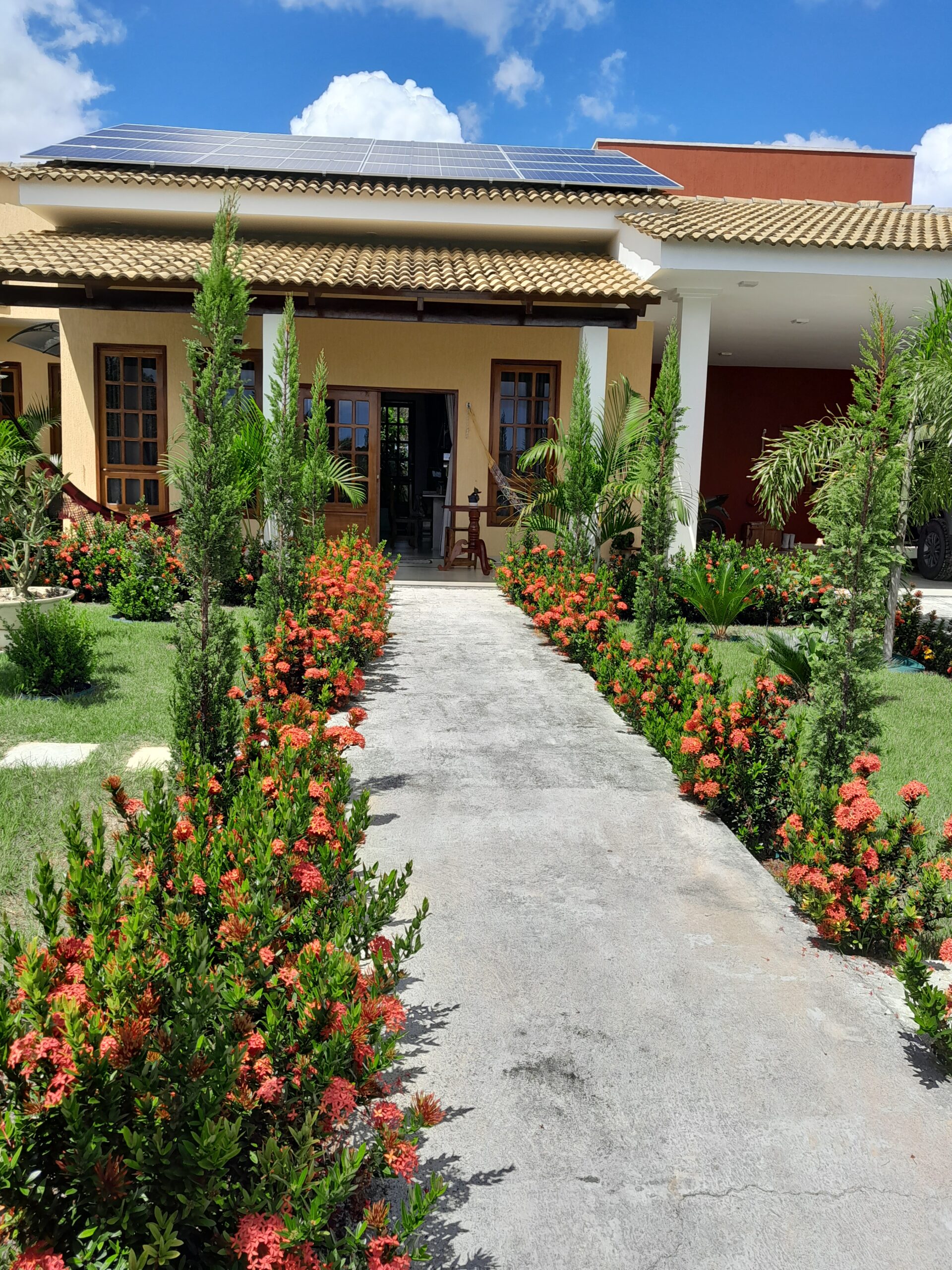 Linda Casa Lagoa do Paraíso