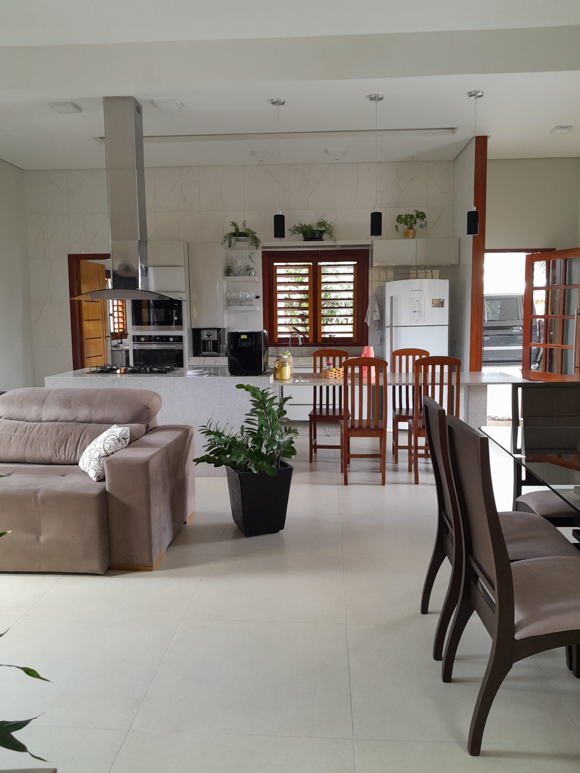 Linda Casa Lagoa do Paraíso